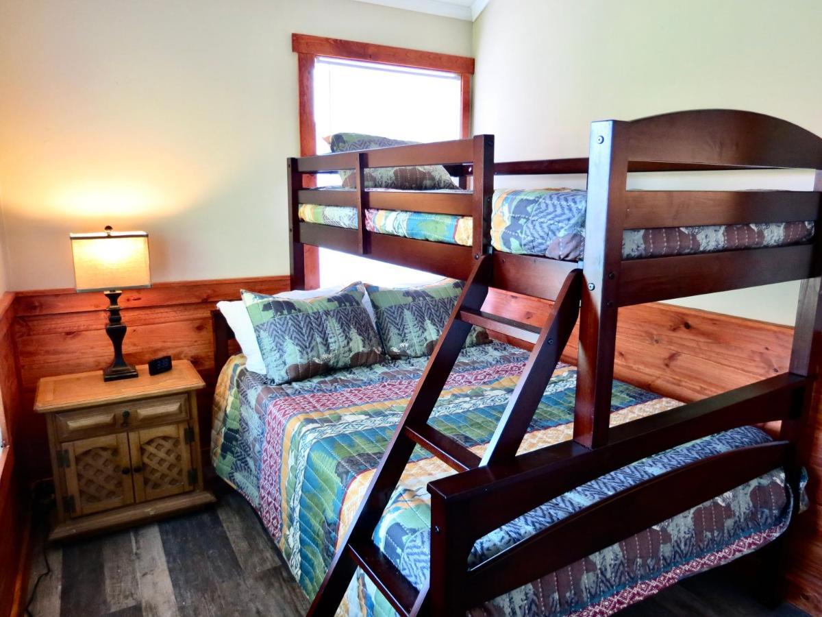 Million Dollar Views! 4 Bedroom, Sleeps 9, Close To National Park And 5 Mi To Gatlinburg! المظهر الخارجي الصورة